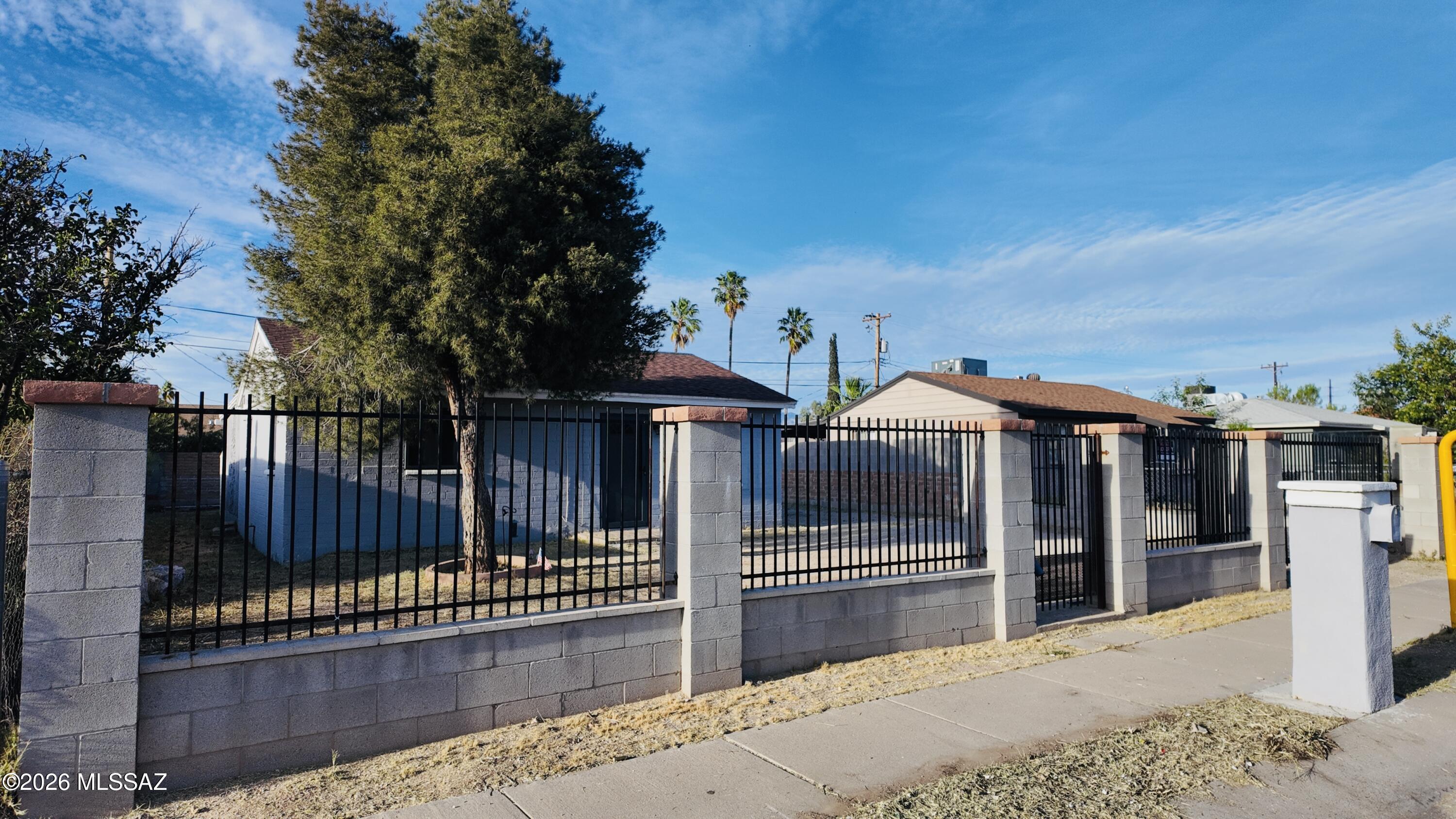 Bel Air - Residential