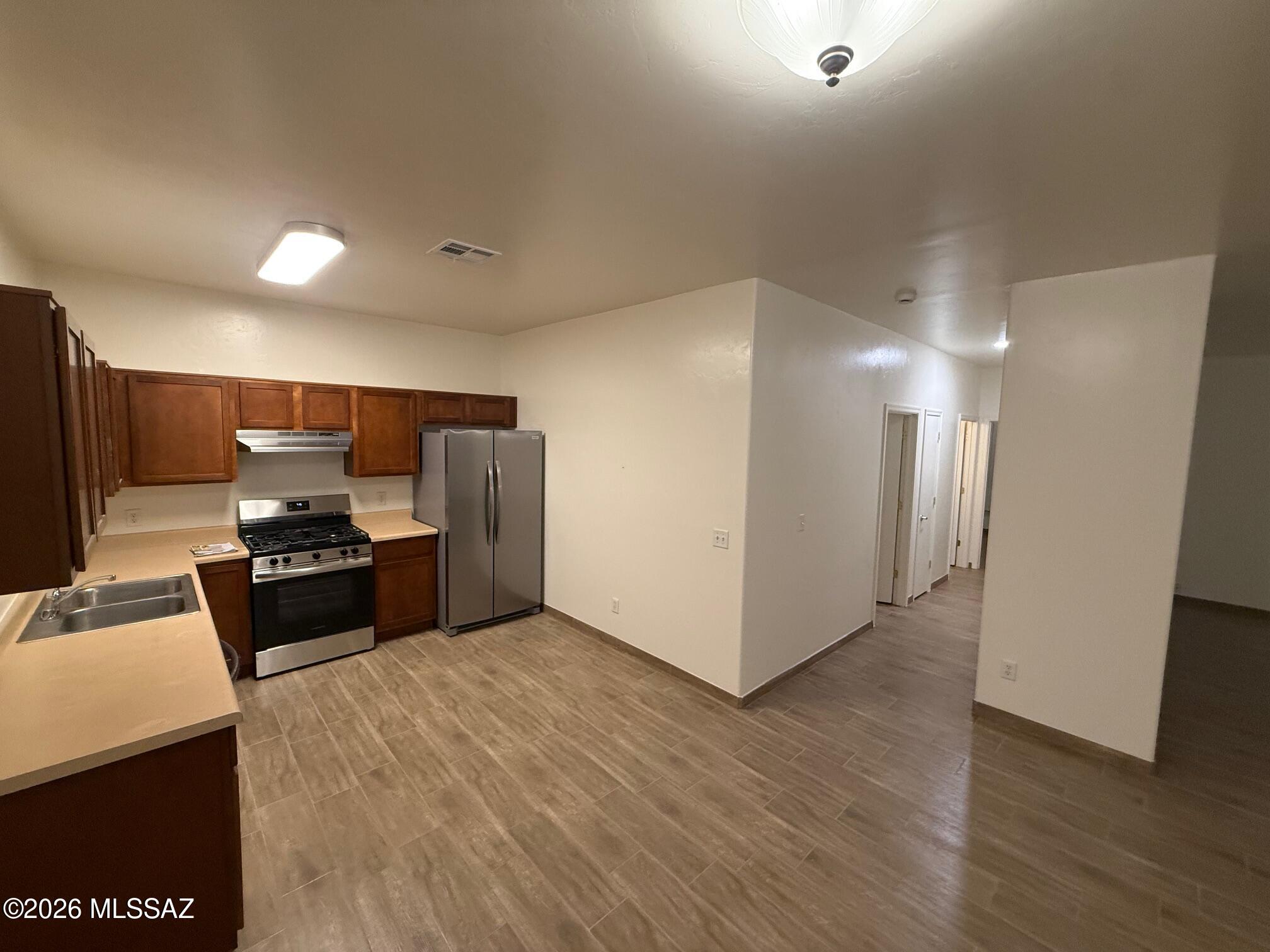 Tucson Mountain Ranch - Residential Lease