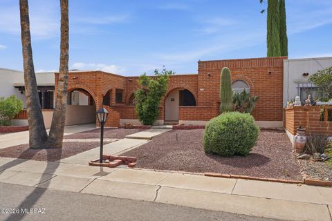 65 N Los Olmos Green Valley AZ 85614