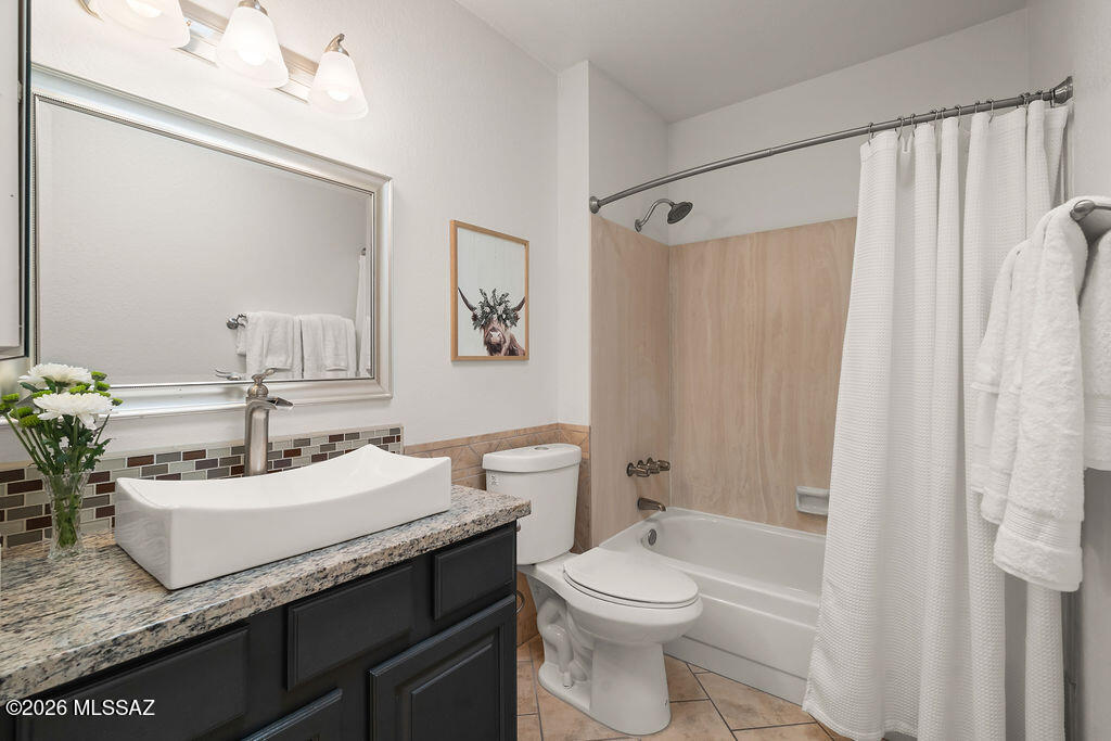 Pantano Townhomes (1-118) - Residential