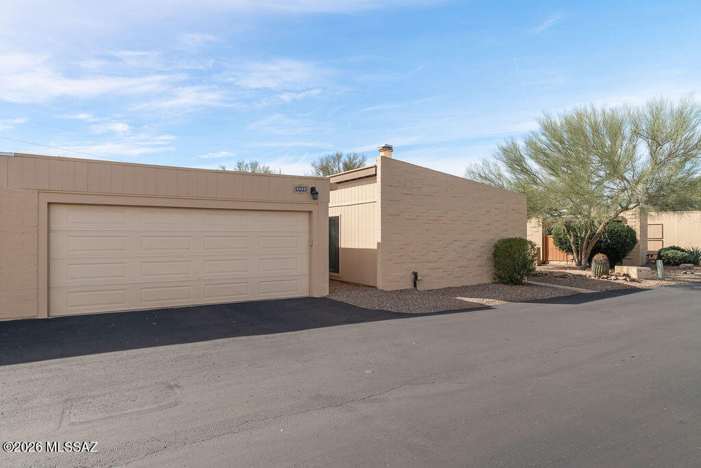 Pantano Townhomes (1-118) - Residential
