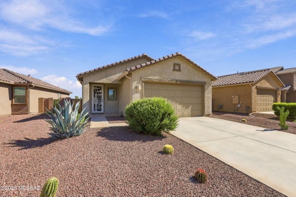 21978 E THUNDERHEAD DR, RED ROCK, AZ 85145 - Image ffd5bf276e0e1e89a82bbe6232be4d0c/69224219