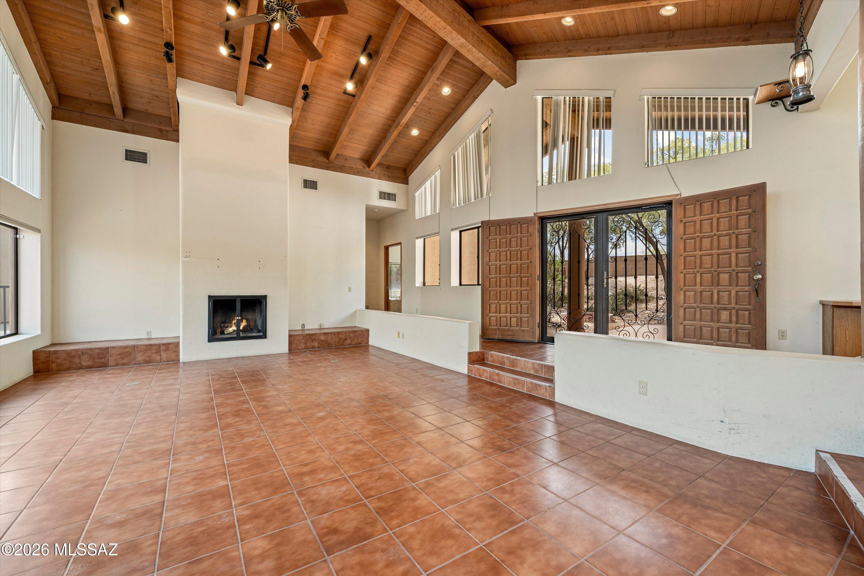 Catalina Foothills Estates NO. 7 (44-120) - Residential