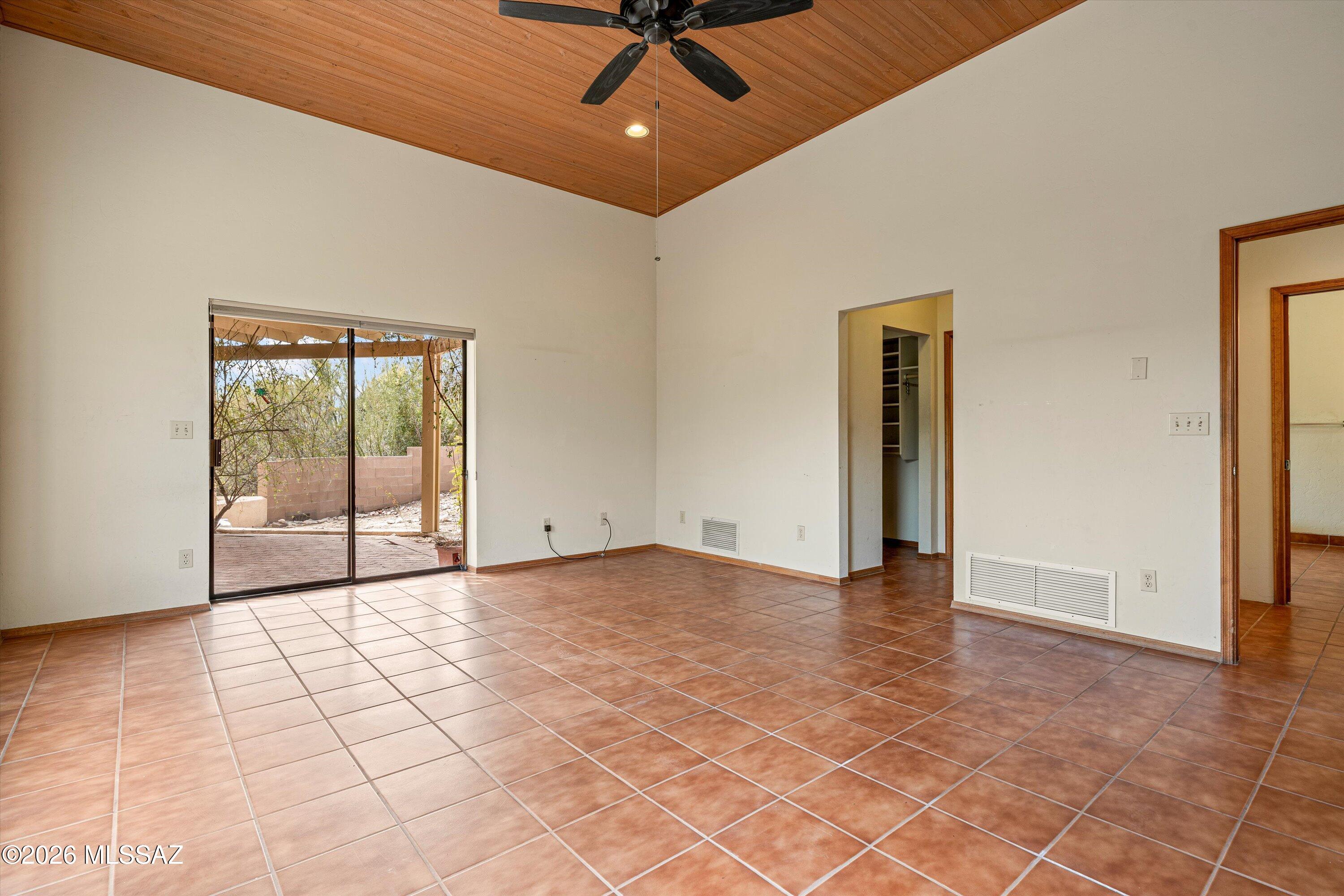 Catalina Foothills Estates NO. 7 (44-120) - Residential