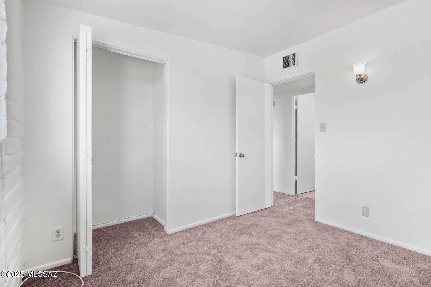 Kingston Knolls Terrace - Residential