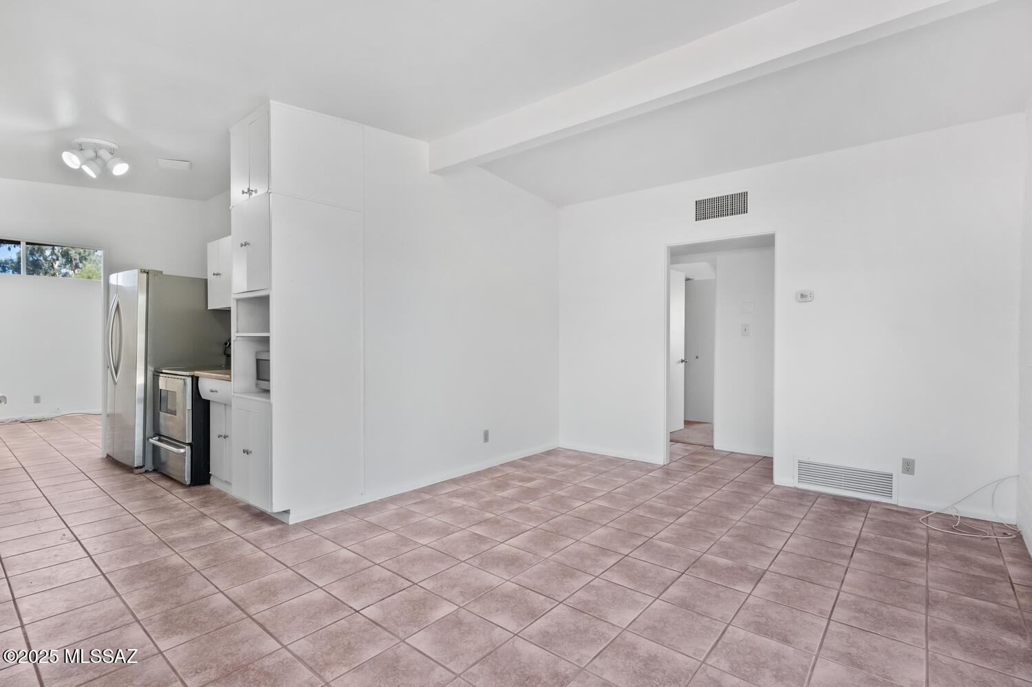 Kingston Knolls Terrace - Residential
