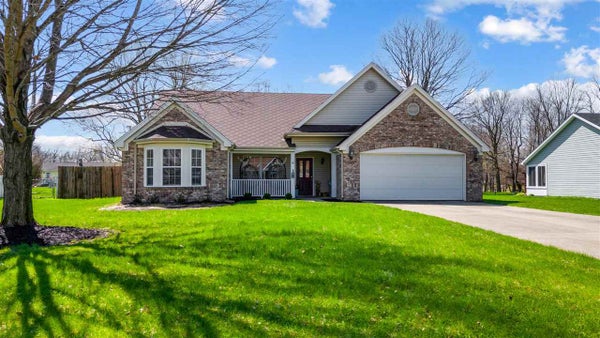 6 ORCHARD ST, CAMBRIDGE CITY, IN 47327 - Image b8d63e0ce2db51f7d641ebf8e50e4d9e/2836275287