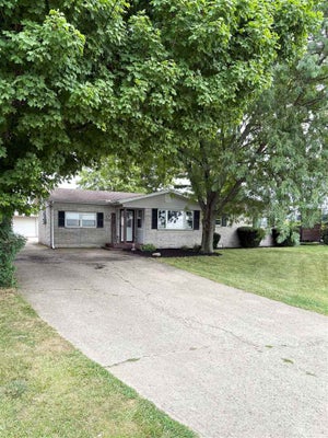 631 N CENTERVILLE RD, CENTERVILLE, IN 47330 - Image beb64d0a41aedcc7ef7ca0382a5346bd/1967155240