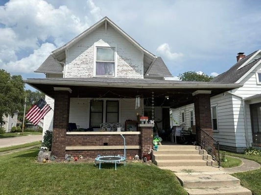 740 N JEFFERSON ST, MUNCIE, IN 47305 - Image cc6c55f82dfece4d476fbe84bcfdac53/560849799