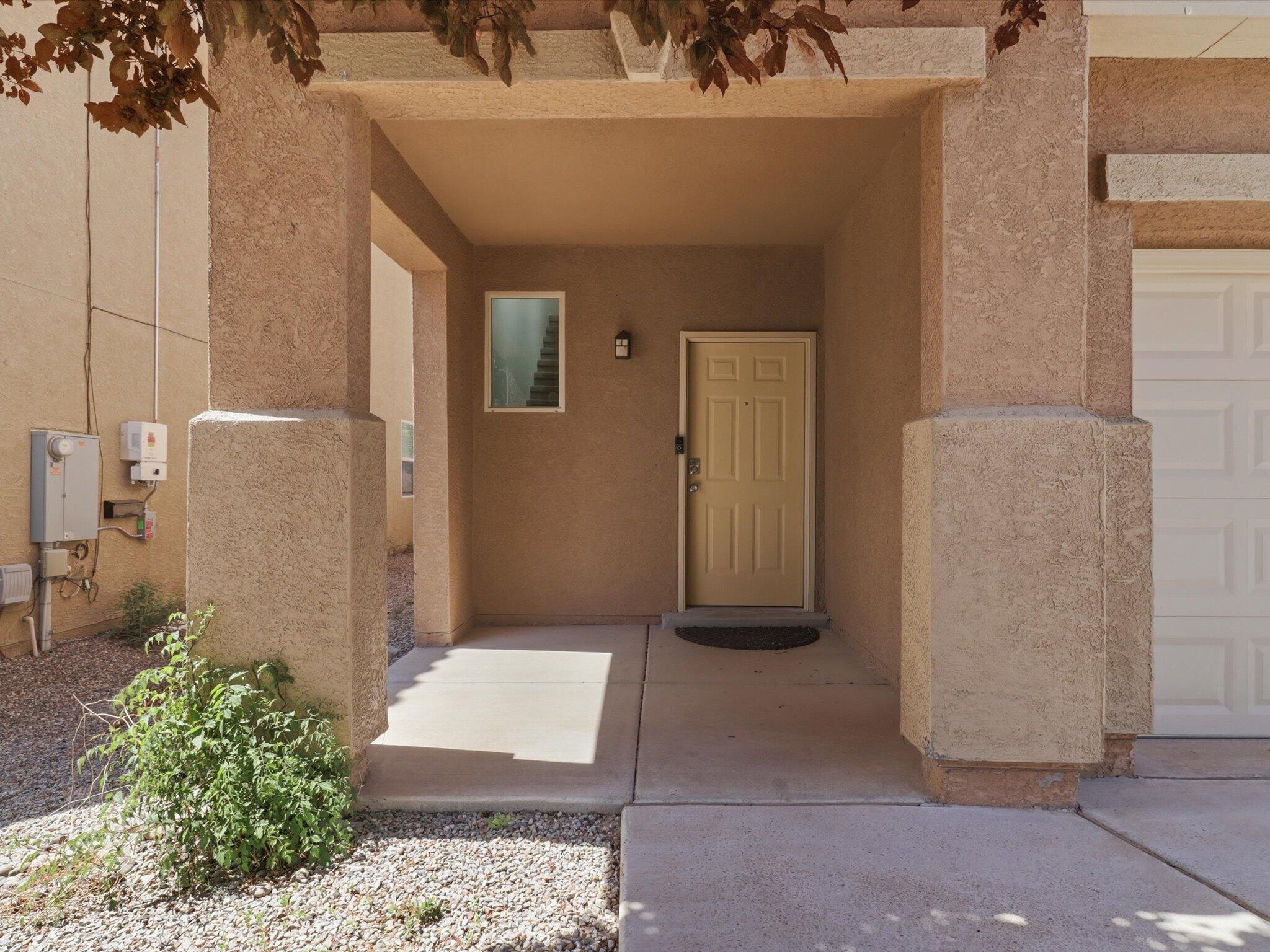 2252 Violeta Circle SE