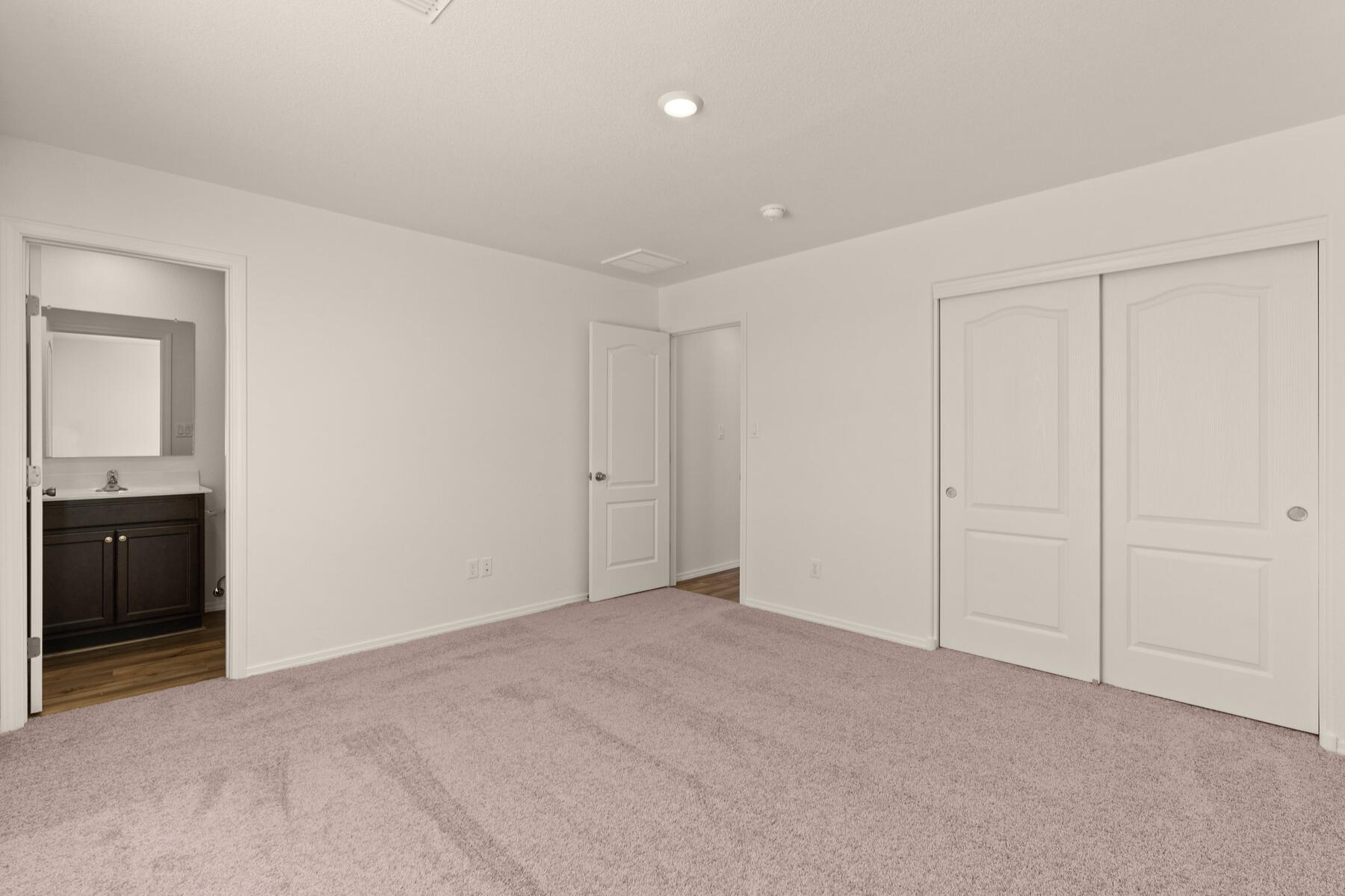 2618 Desi Loop, Belen, New Mexico image 7