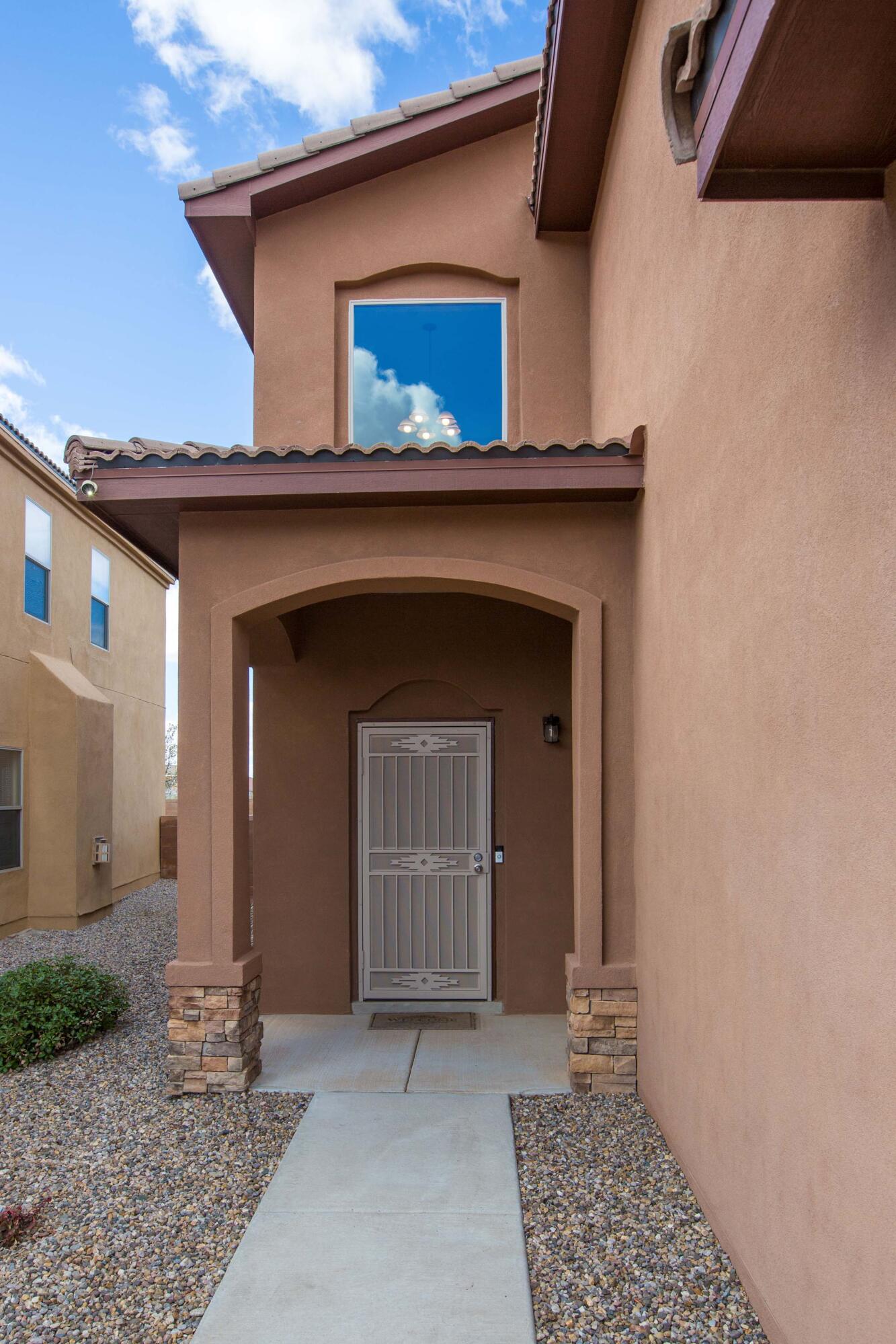 1739 Man O War Street SE