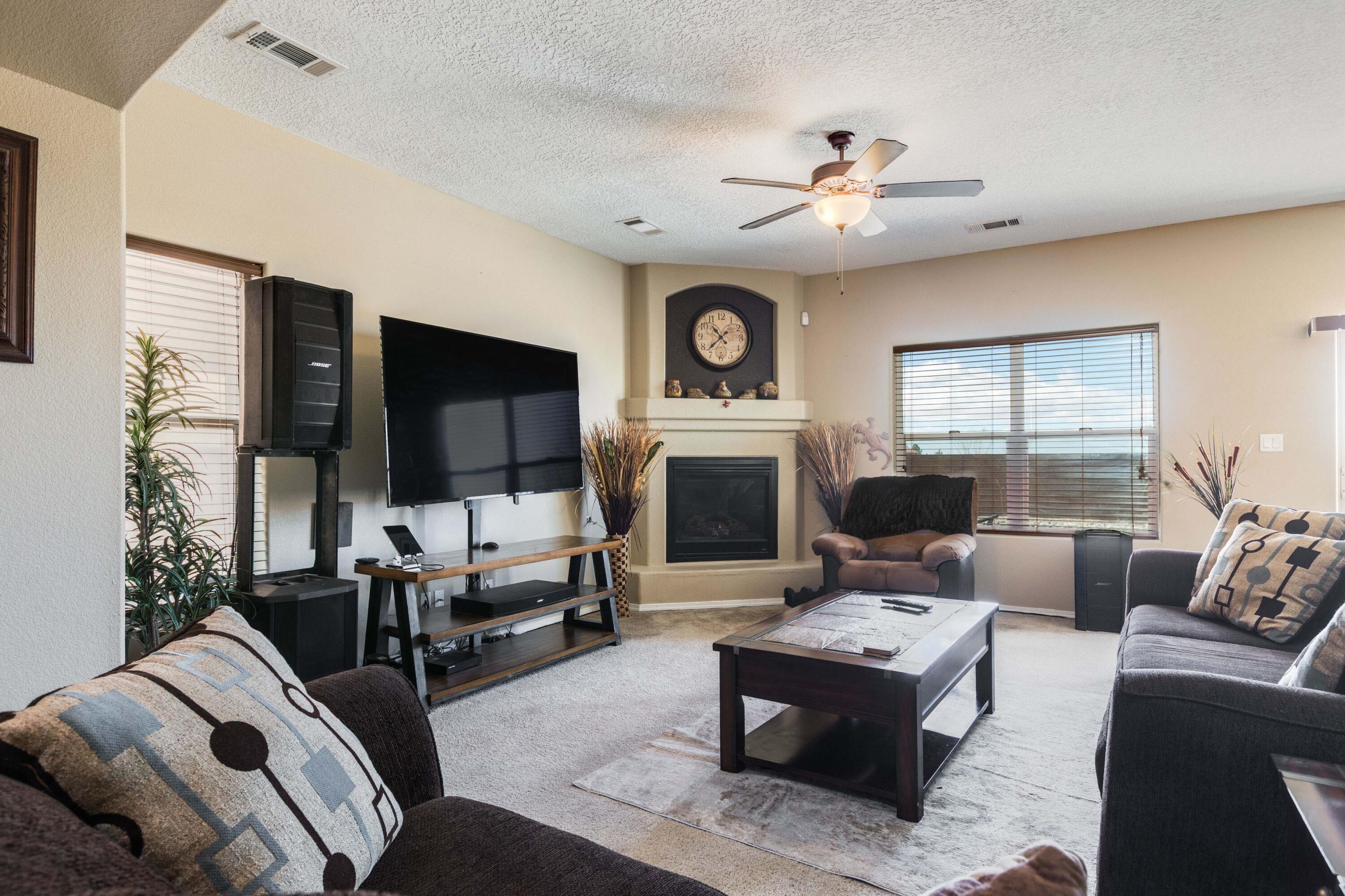 1739 Man O War Street SE