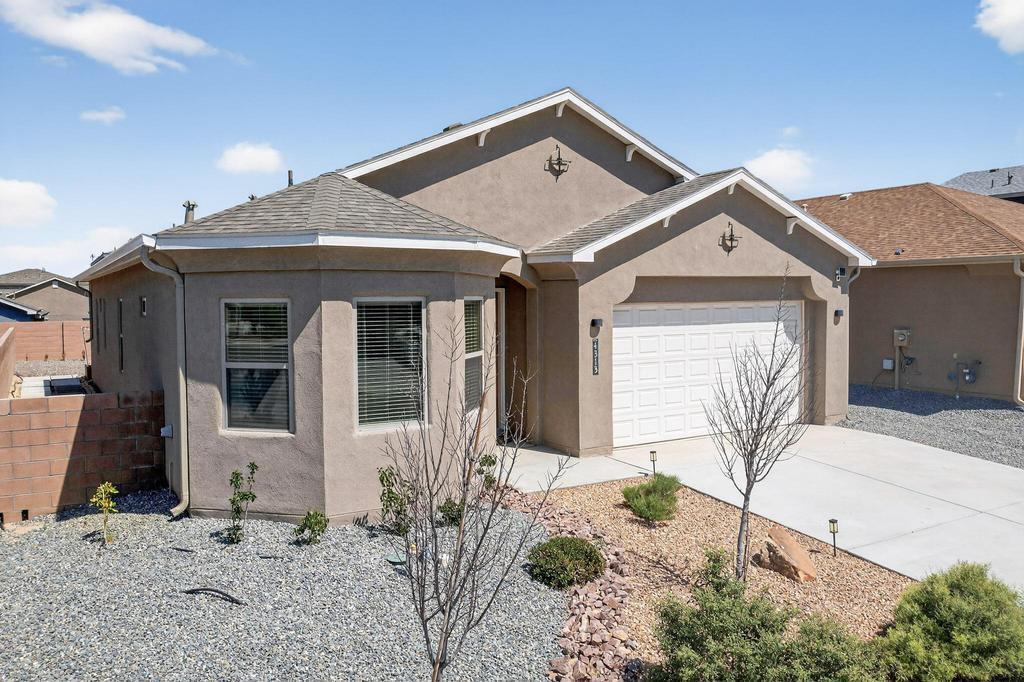 4313 BALD EAGLE Loop NE