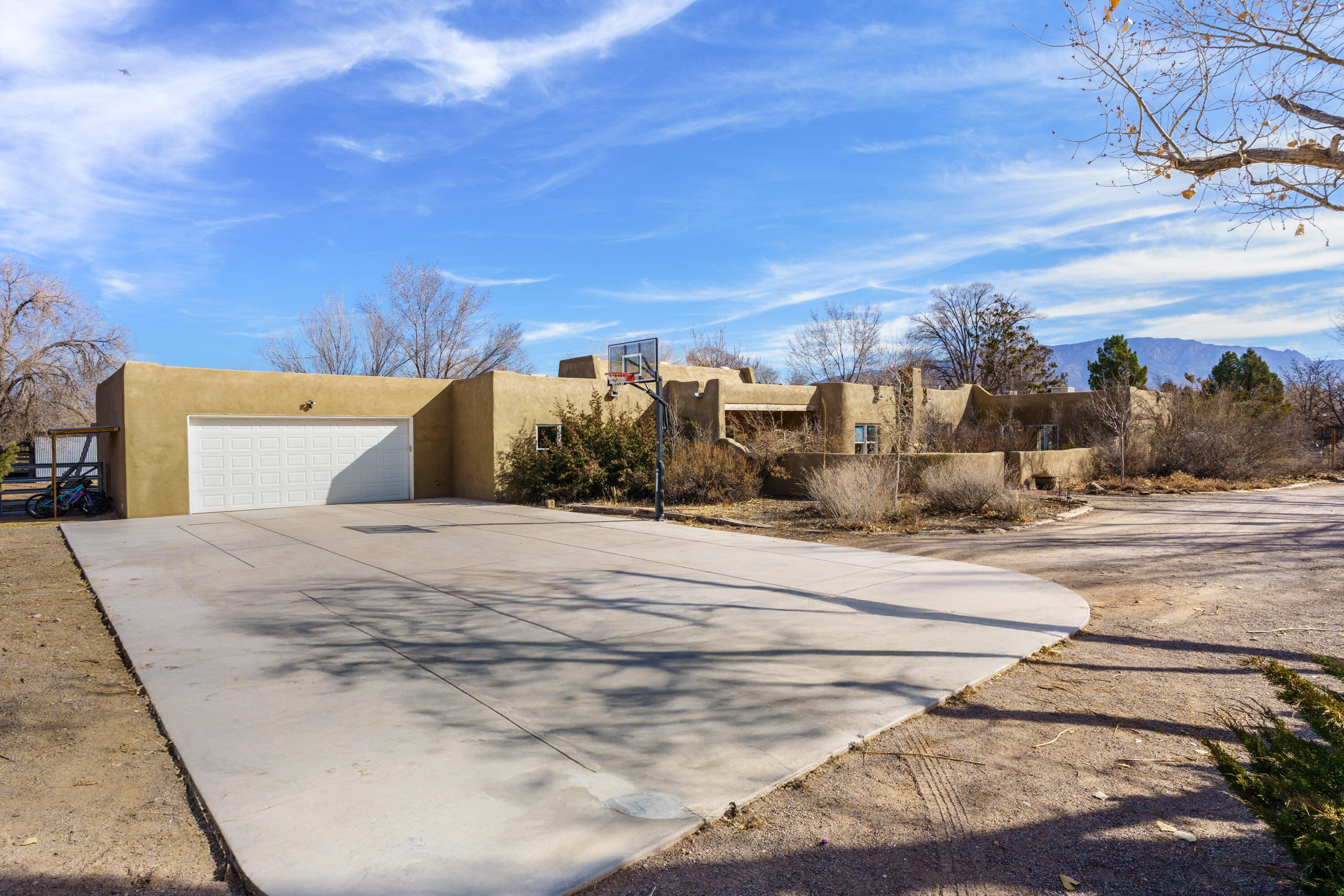 306 Los Manzanos Road, Corrales, New Mexico image 35