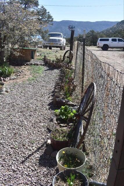 175 Hop Canyon Road, Magdalena, New Mexico image 5
