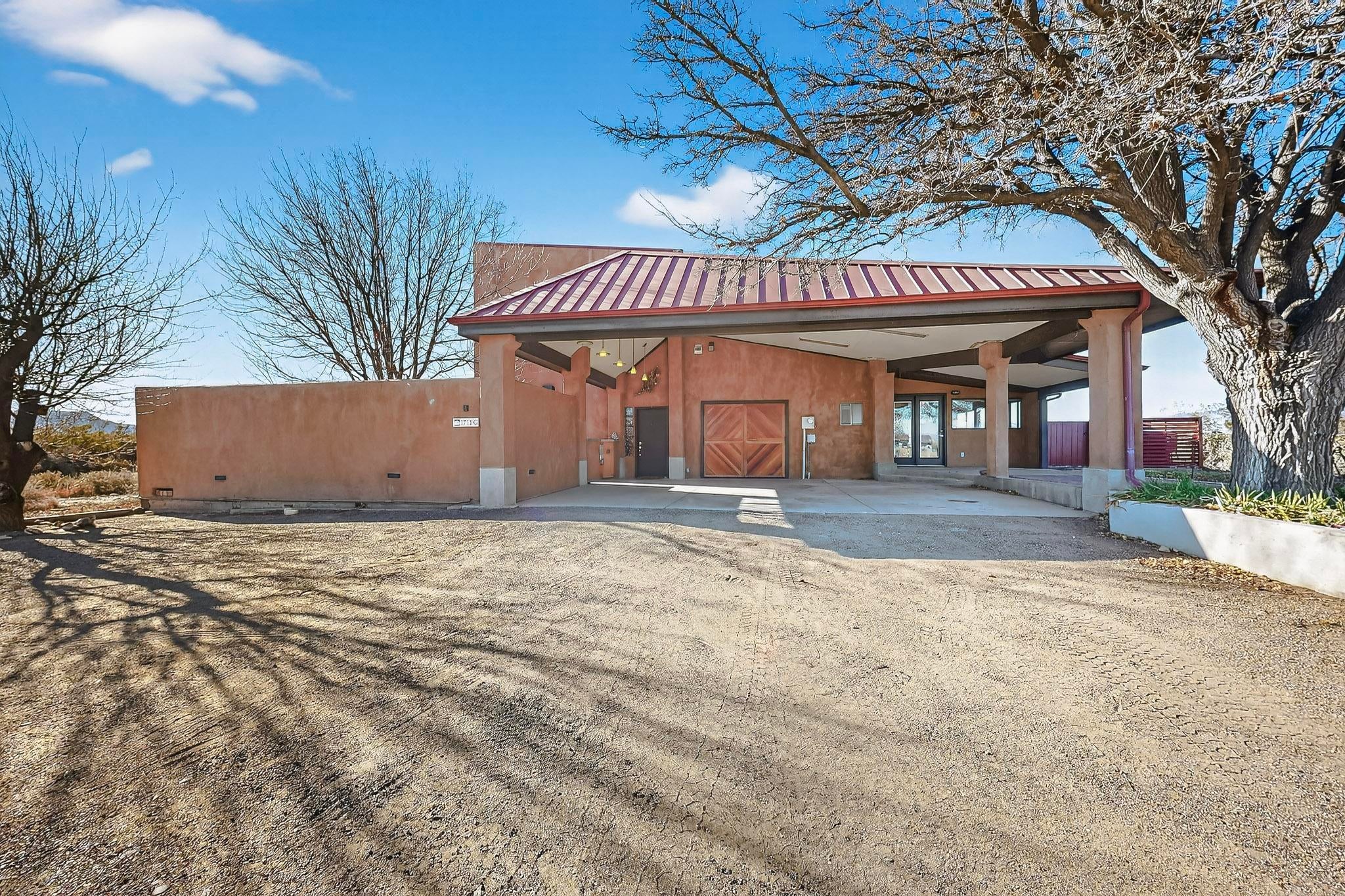 1711 El Camino Real Street