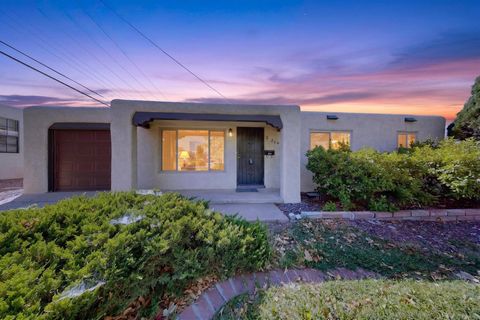Photo of 2316 Elizabeth Street NE, Albuquerque, NM 87112 (MLS # 1105731)