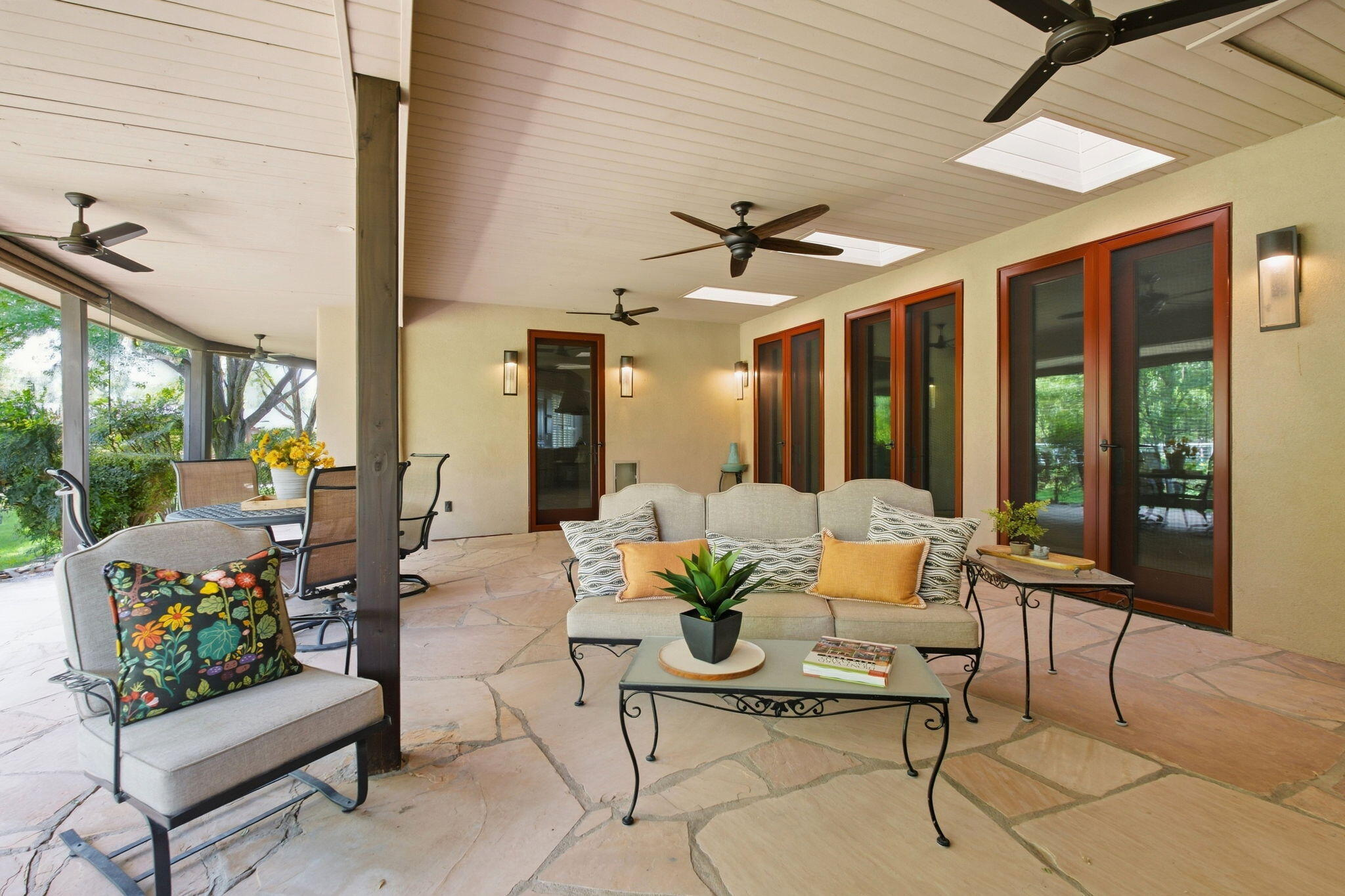 280 Del Norte Court