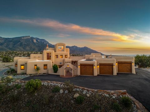 Photo of 85 Overlook Drive, Placitas, NM 87043 (MLS # 1102074)