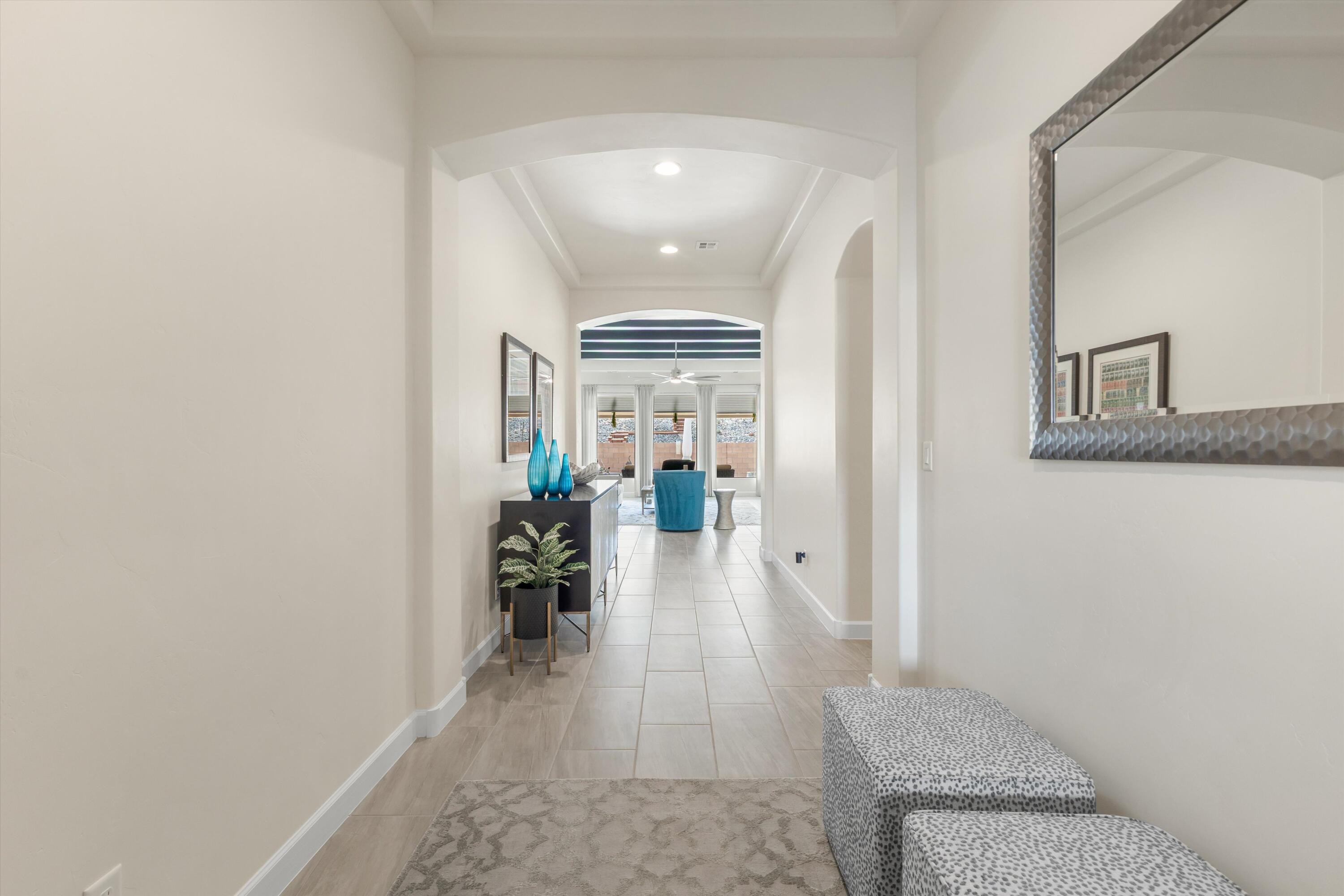 143 Suez Road NE
