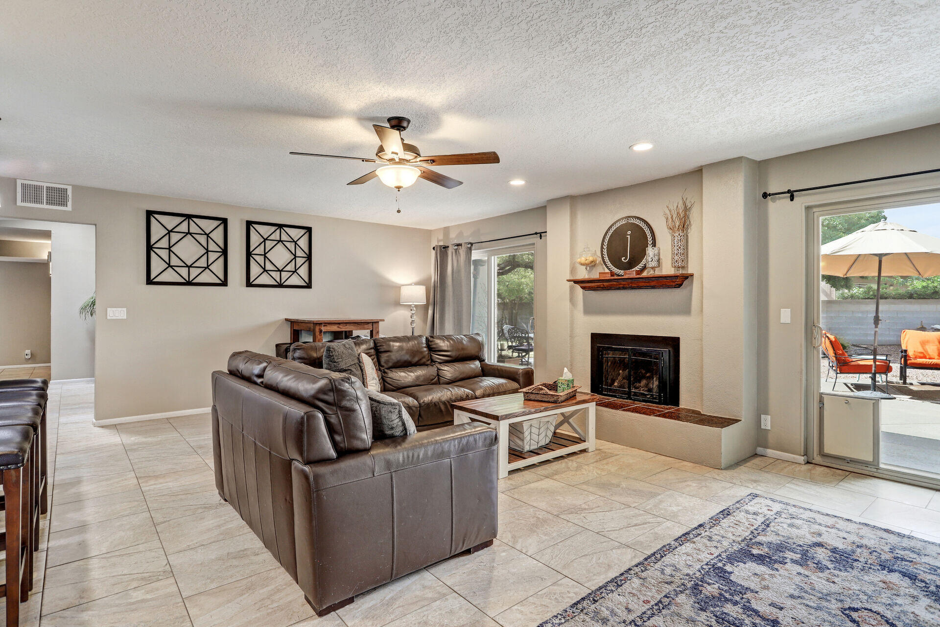 6400 Torreon Drive, Albuquerque, New Mexico image 6