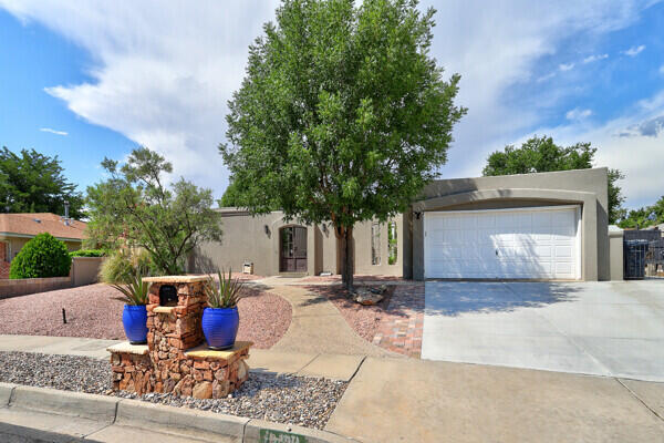 6400 Torreon Drive, Albuquerque, New Mexico image 1