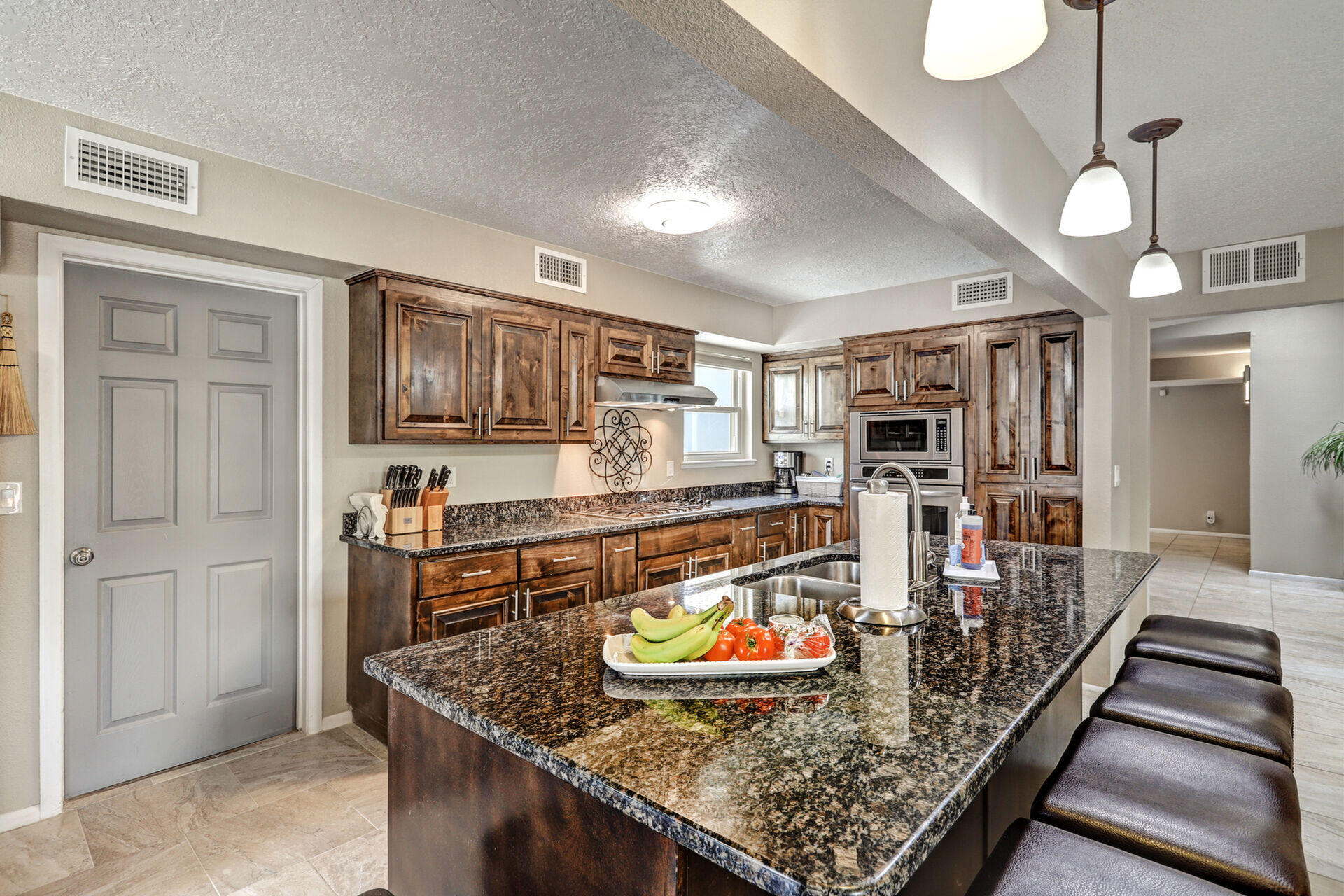 6400 Torreon Drive, Albuquerque, New Mexico image 7