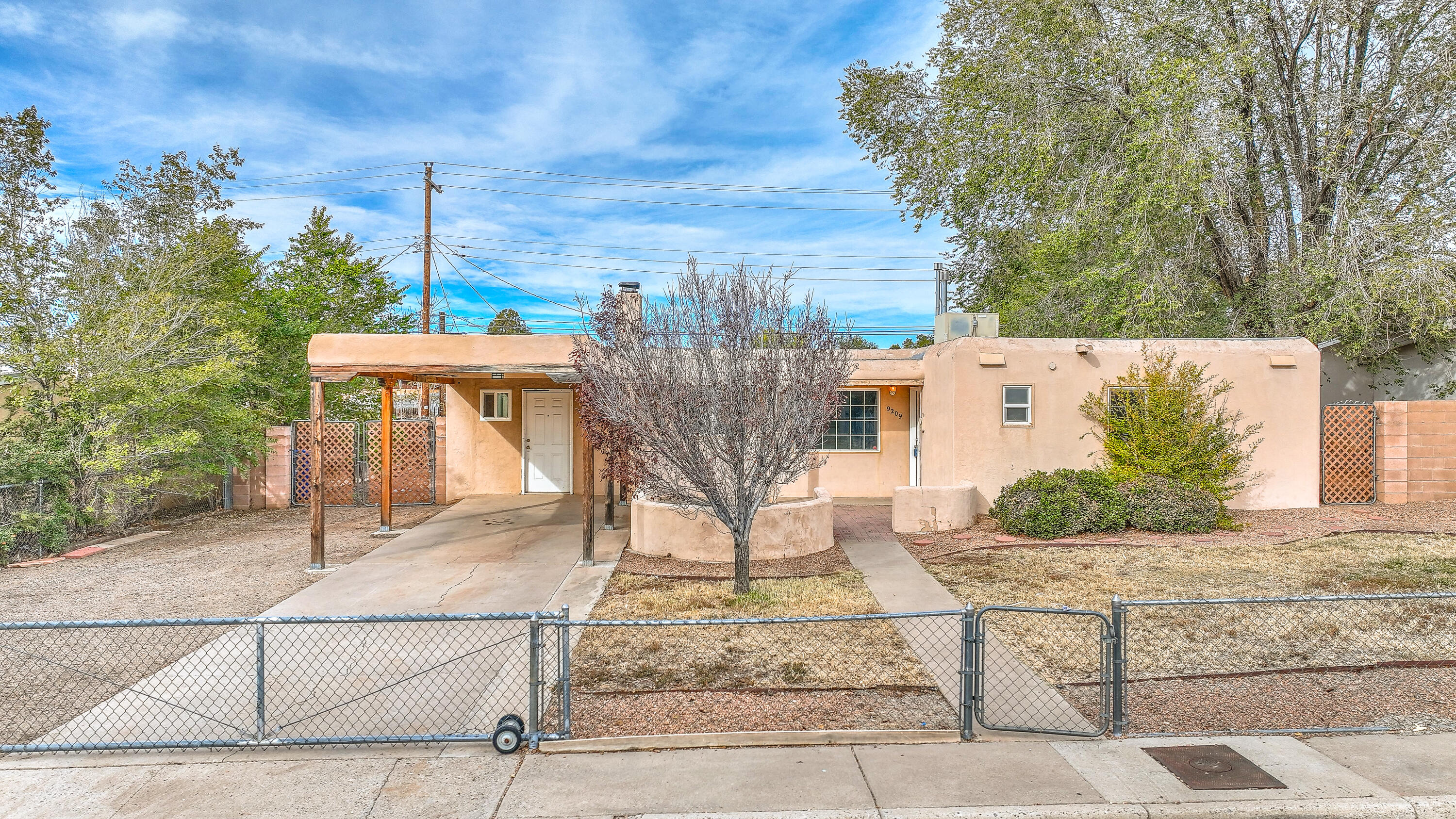 9209 Shoshone Road, Albuquerque, New Mexico image 2