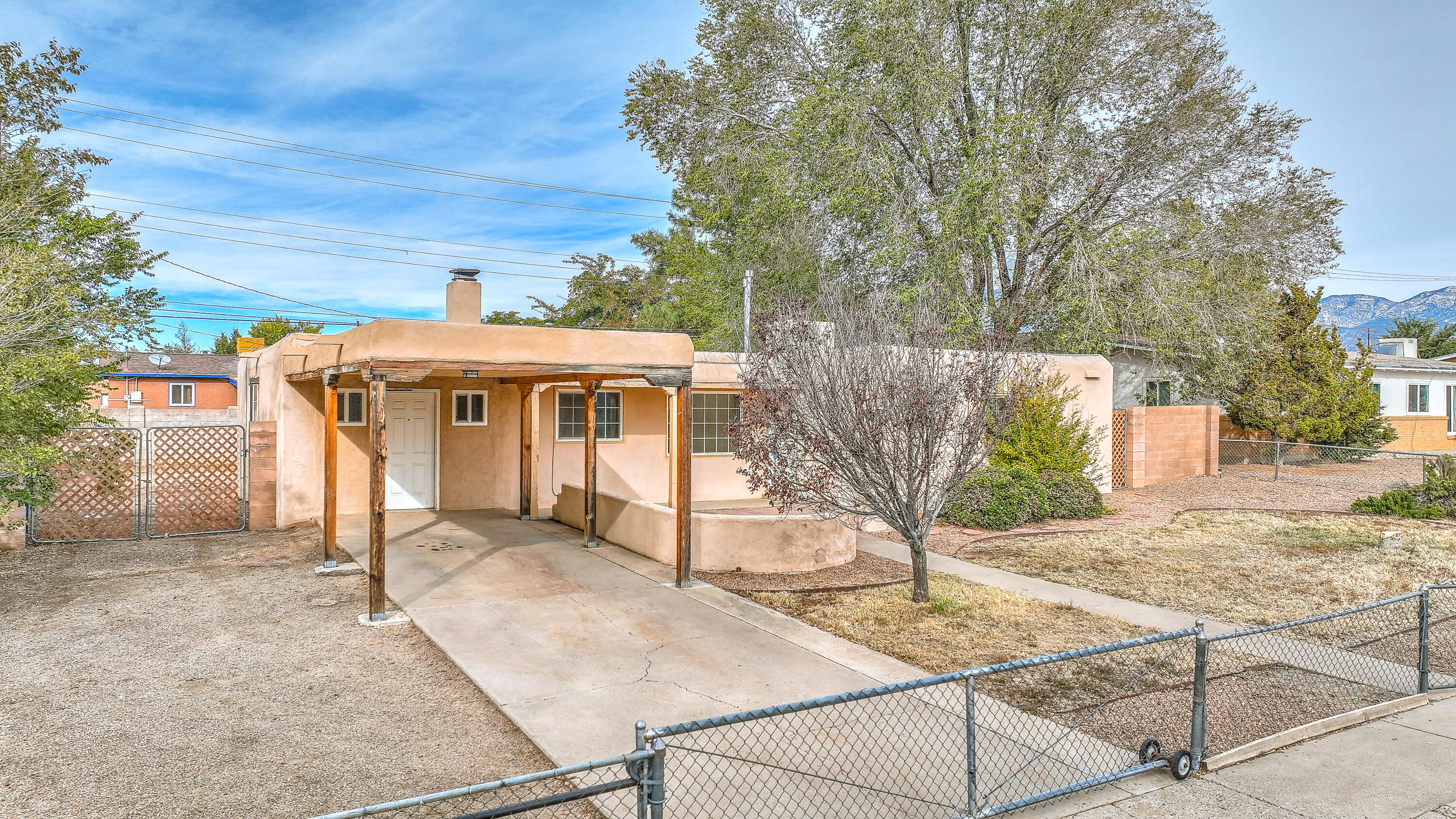 9209 Shoshone Road, Albuquerque, New Mexico image 1