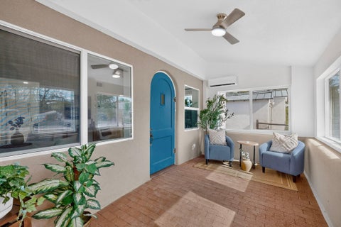 Photo of 413 Princeton Drive SE, Albuquerque, NM 87106 (MLS # 1109145)