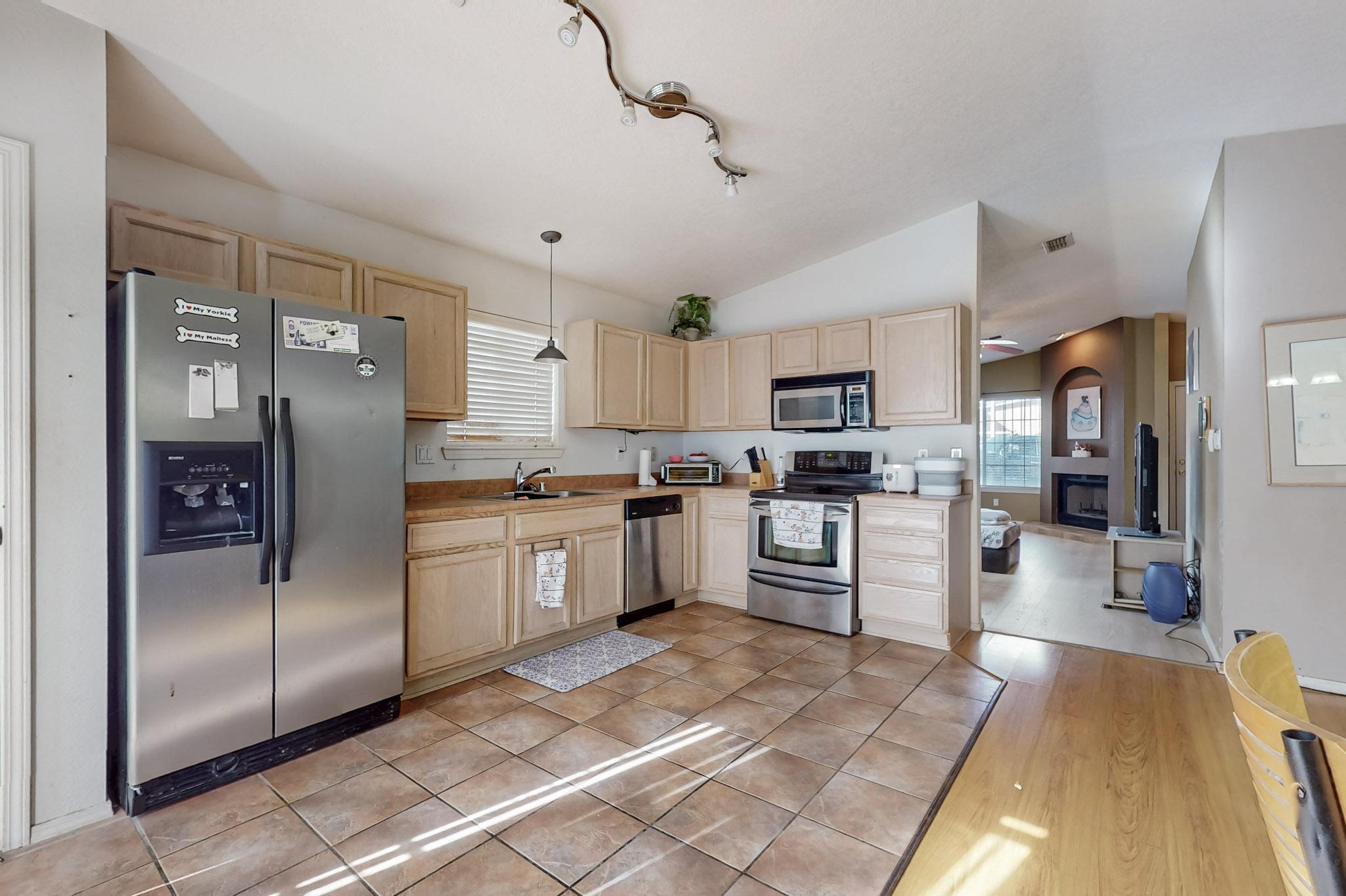 7822 Desert Springs Court, Albuquerque, New Mexico image 13
