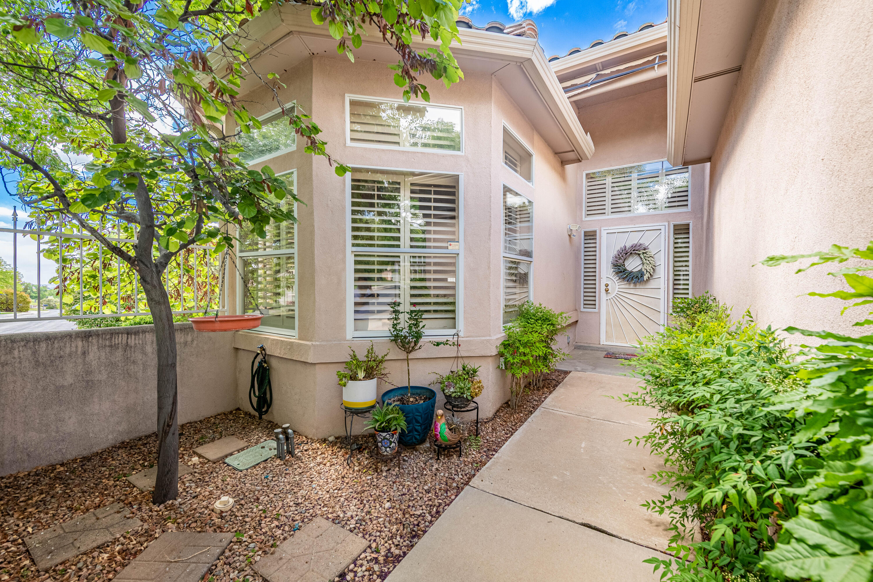 11209 Costa Del Sol NE