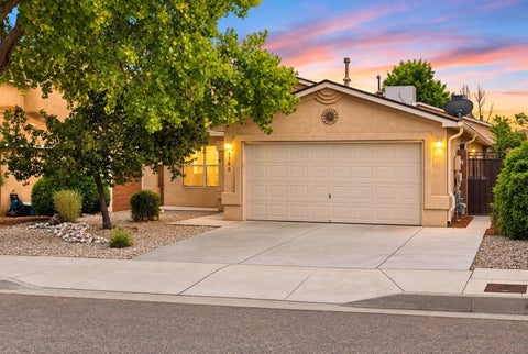 Homes For Sale - 5300 River Ridge Avenue<br/> Albuquerque, NM 87114
