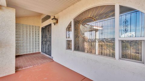 Photo of 1512 LA TUNA Place SE, Albuquerque, NM 87123 (MLS # 1090722)