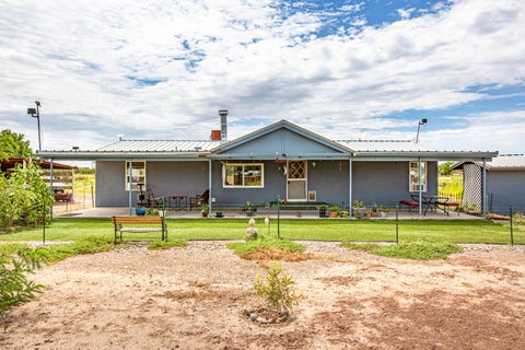 Mobile Home For Sale - 4 Yerba Road<br/> Valencia County, Los Lunas, NM 87031
