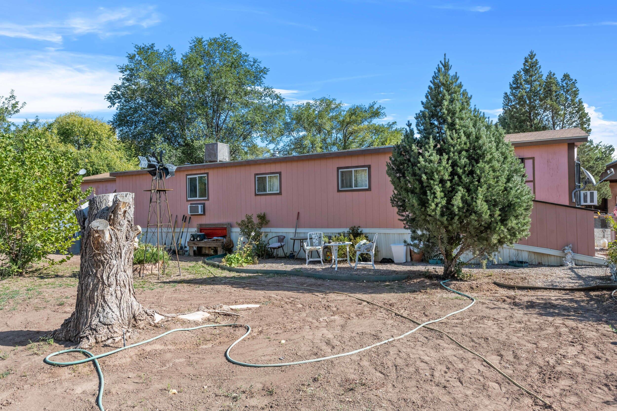 1870 Winchester Drive, Bosque Farms, New Mexico image 1