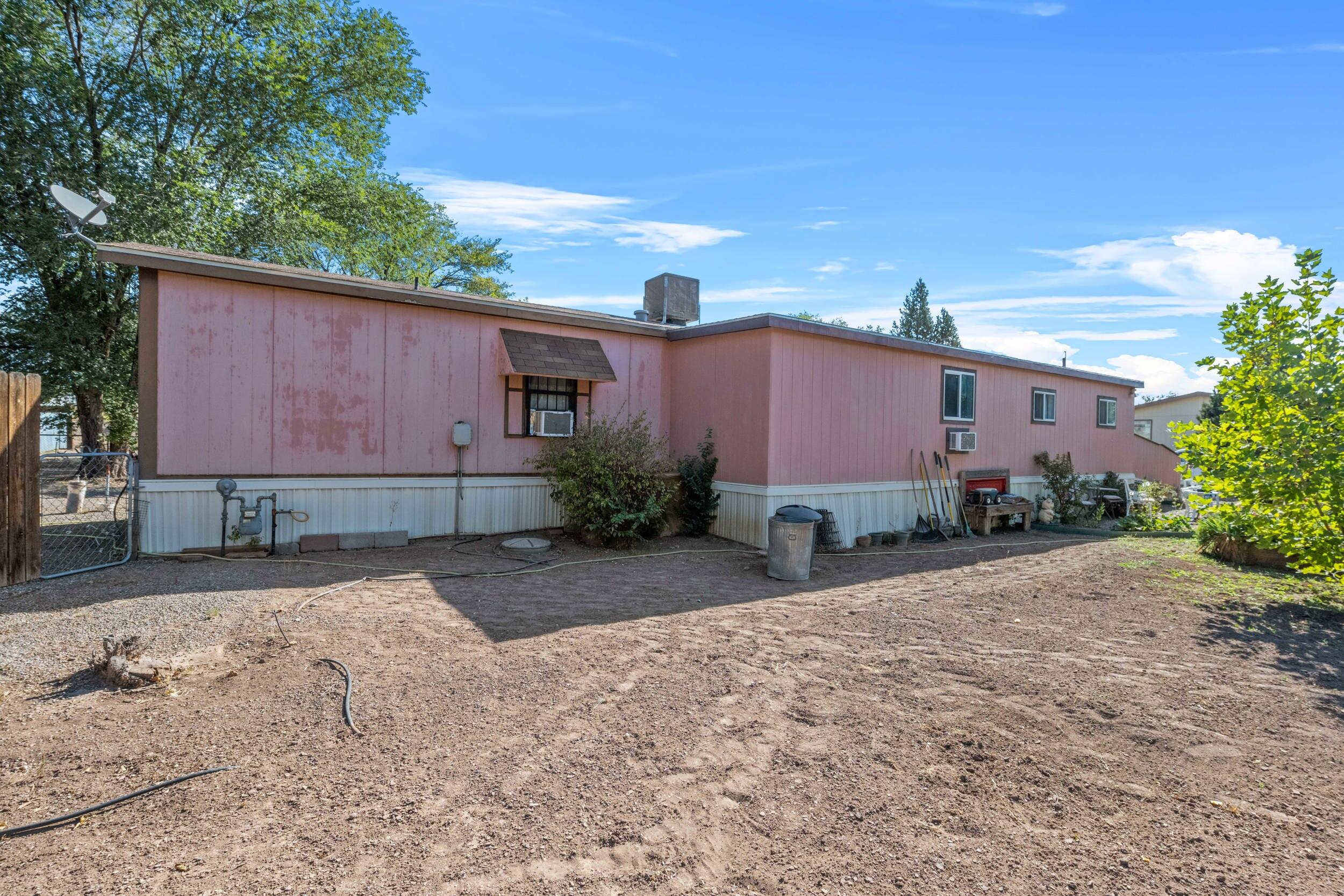 1870 Winchester Drive, Bosque Farms, New Mexico image 3