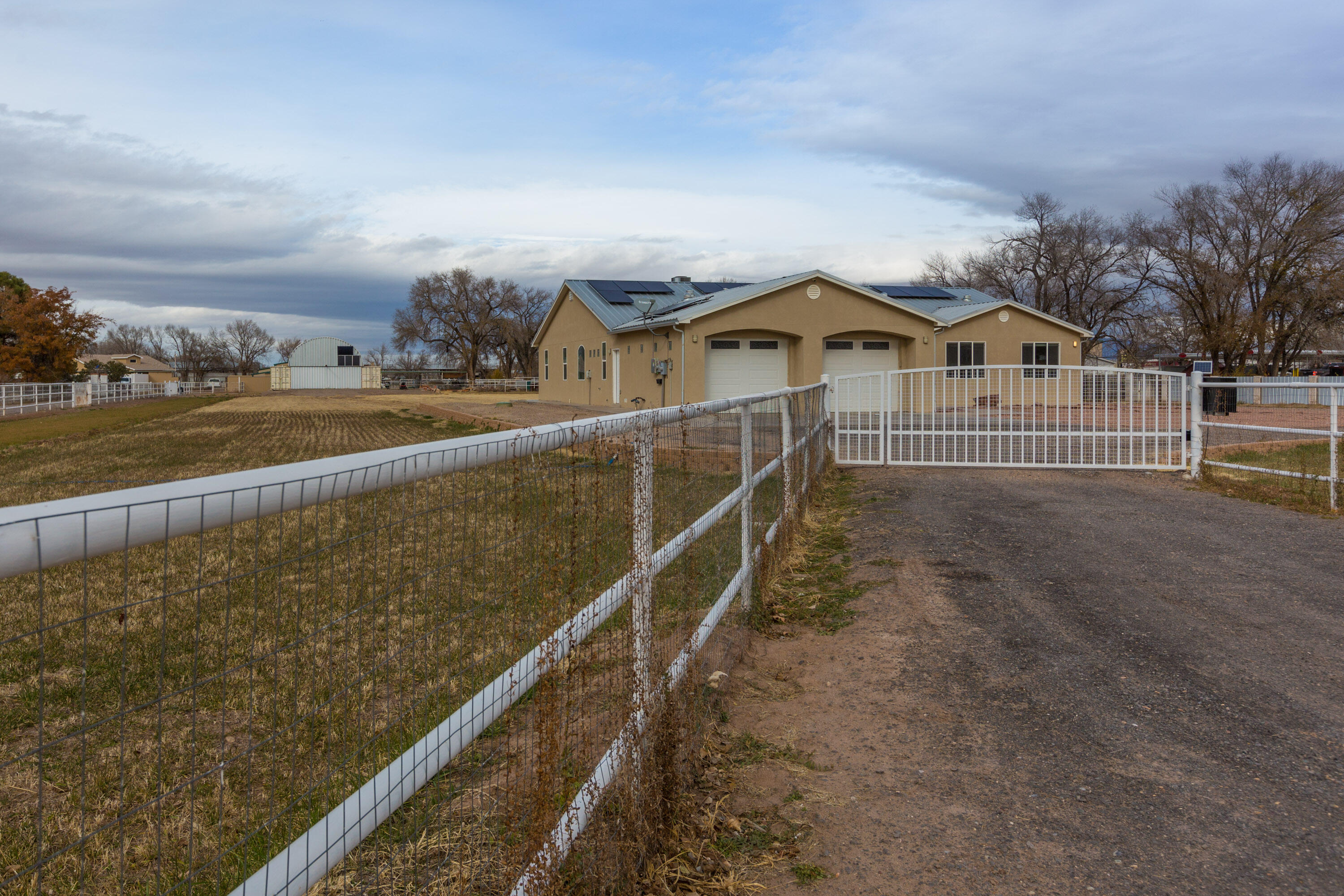 170 Esperanza Drive, Bosque Farms, New Mexico image 3