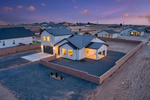 Homes For Sale - 421 9th Avenue<br/> Rio Rancho, NM 87124