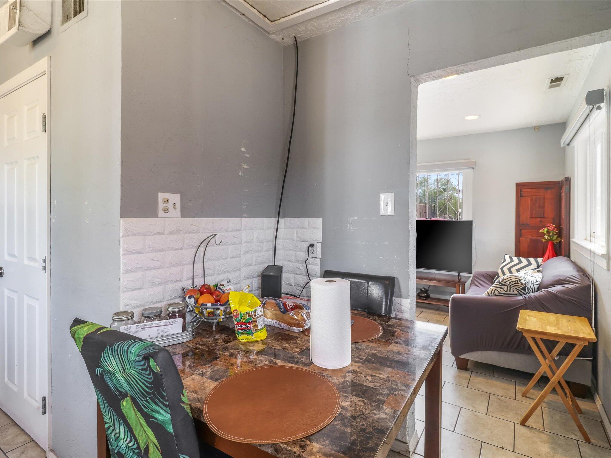 2201 7th Street Nw Street, Albuquerque, New Mexico image 11