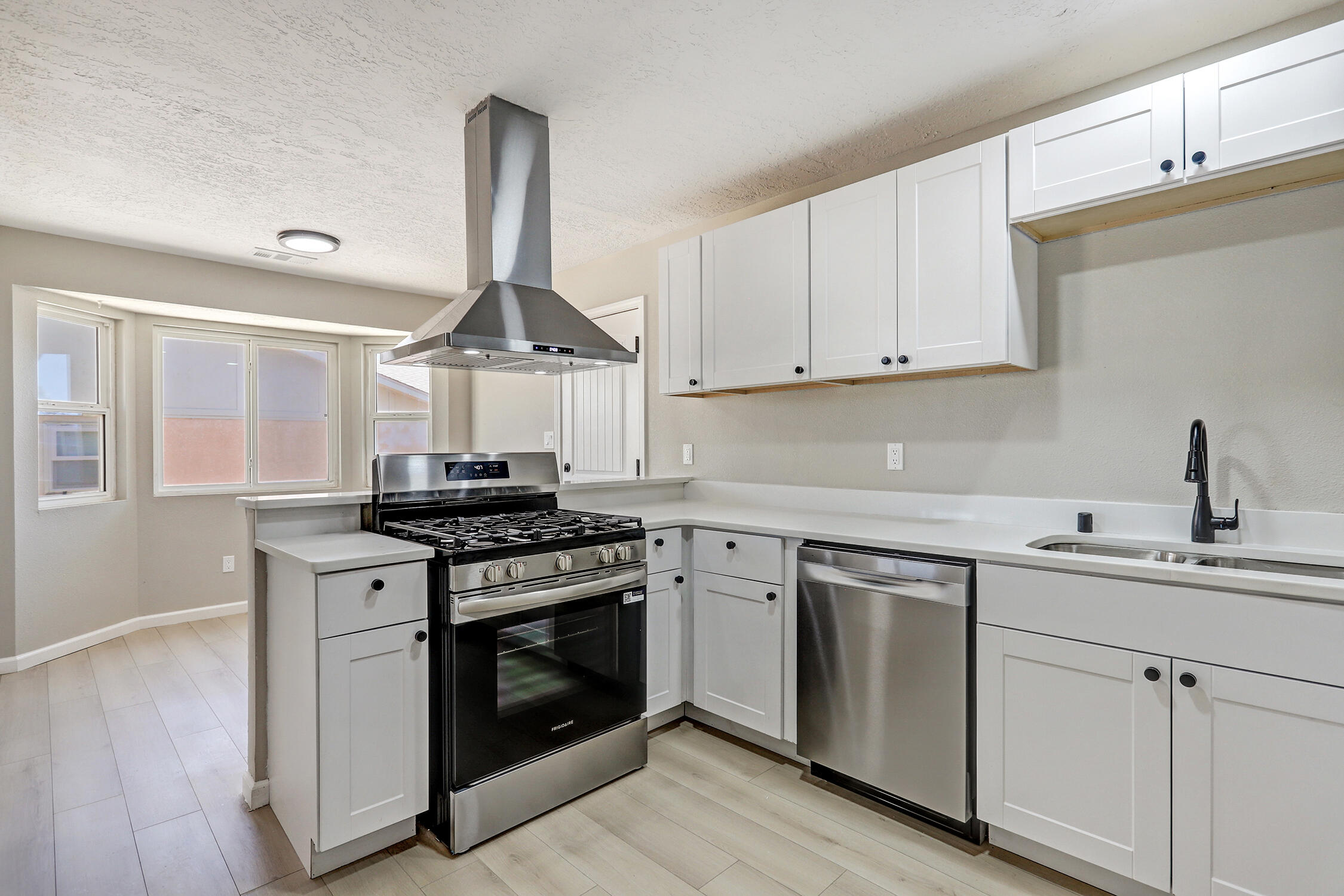 6301 Magpie Way, Rio Rancho, New Mexico image 4