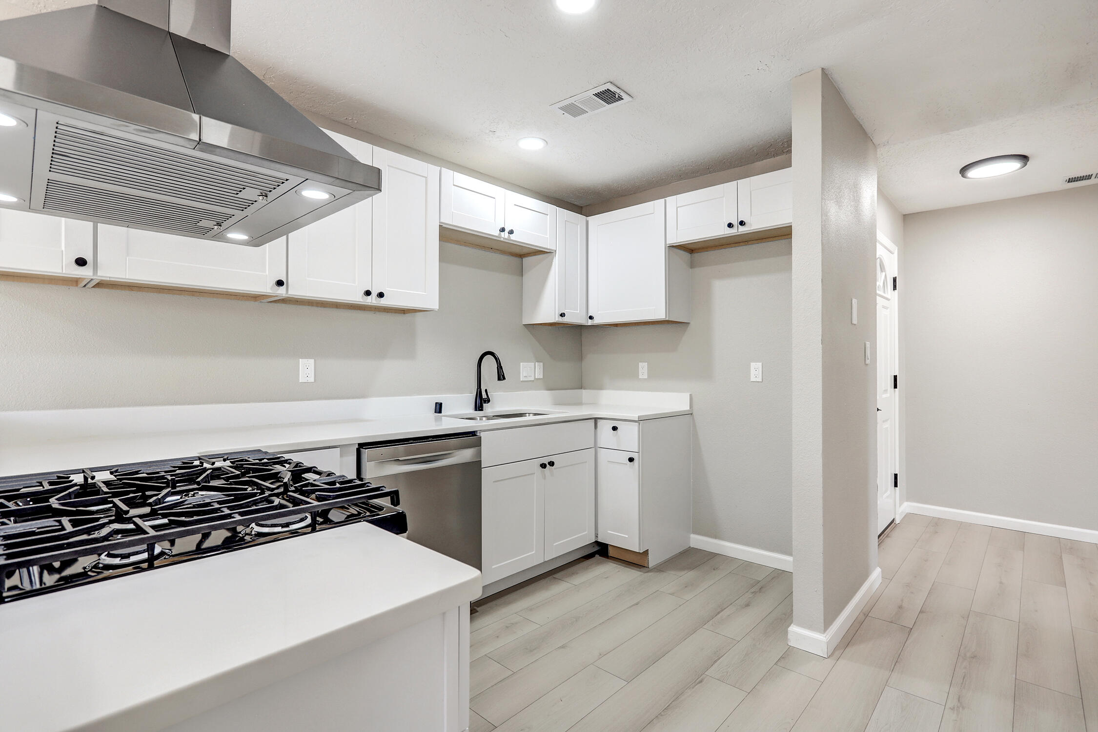 6301 Magpie Way, Rio Rancho, New Mexico image 6