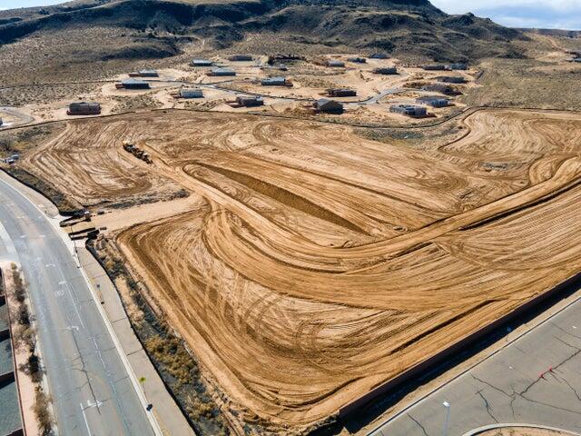 3810 Santa Fe Trail, Los Lunas, New Mexico image 2