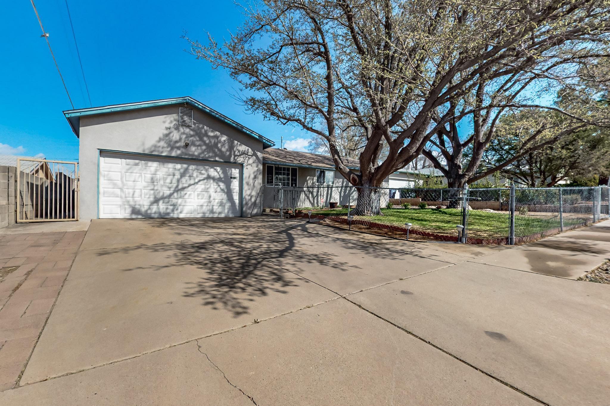 13005 Turquoise Avenue, Albuquerque, New Mexico image 3