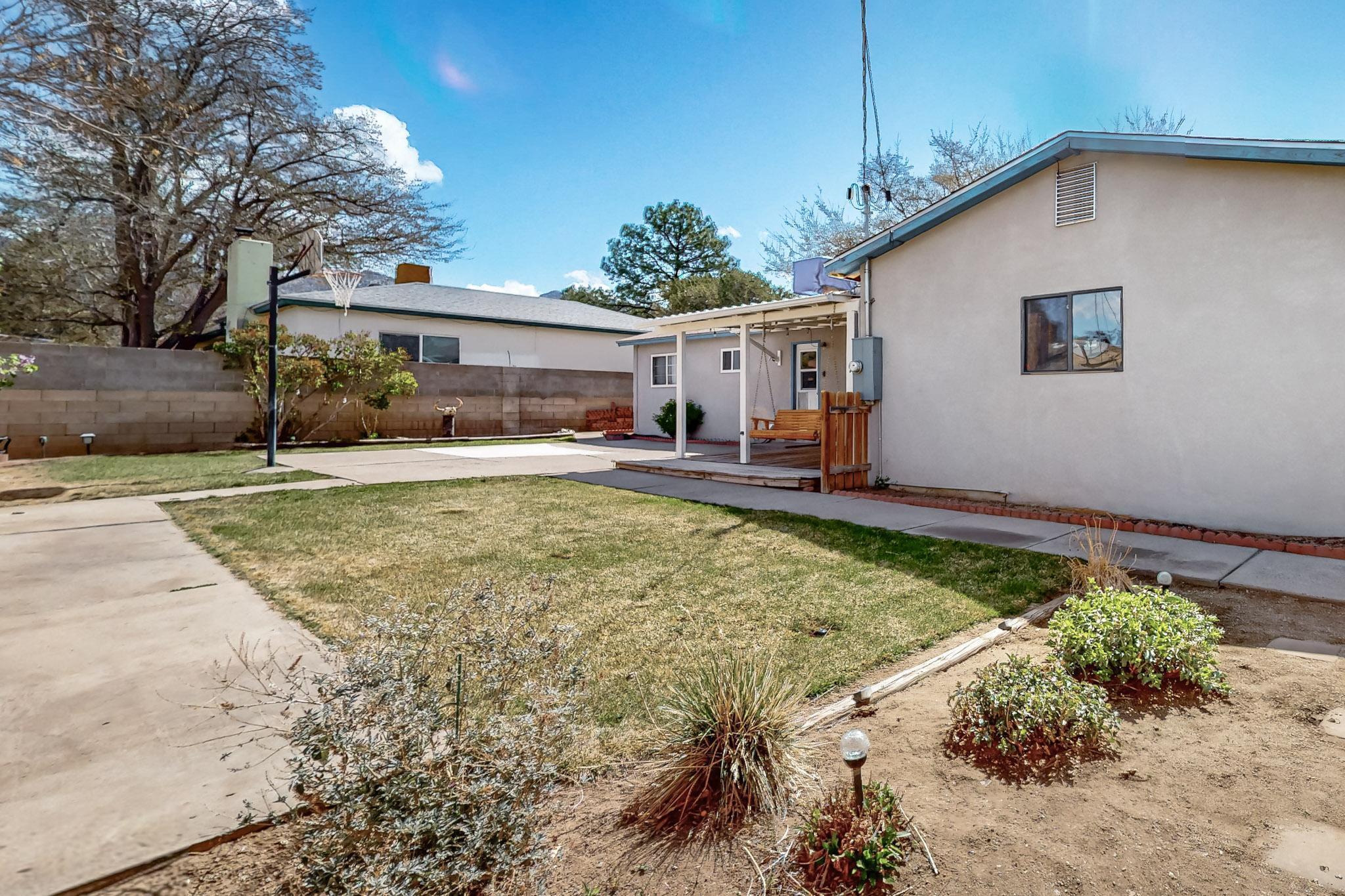13005 Turquoise Avenue, Albuquerque, New Mexico image 37