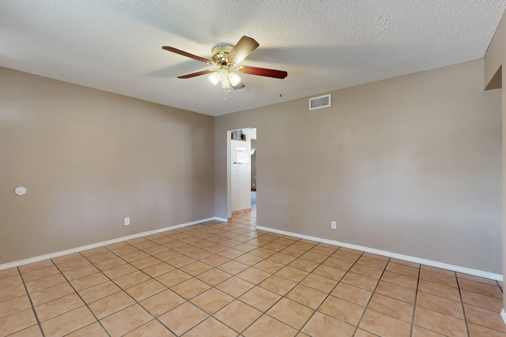13005 Turquoise Avenue, Albuquerque, New Mexico image 9
