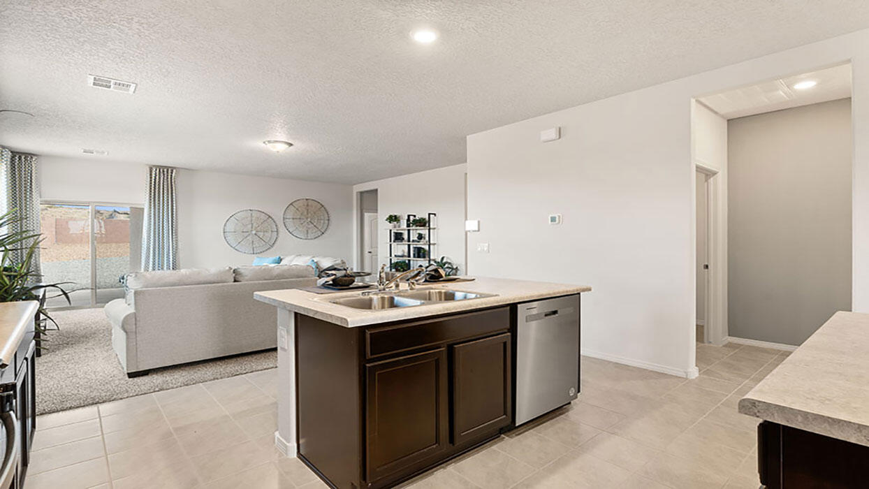 1657 Maggie Court, Rio Rancho, New Mexico image 9