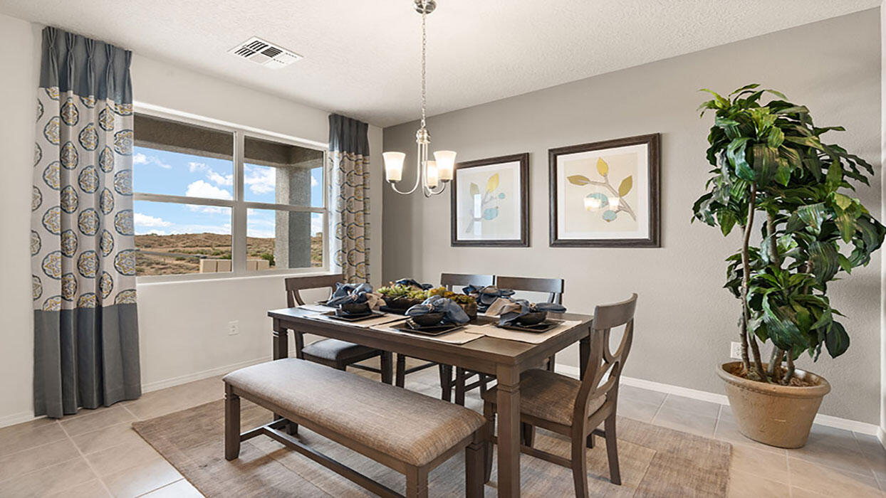 1657 Maggie Court, Rio Rancho, New Mexico image 3