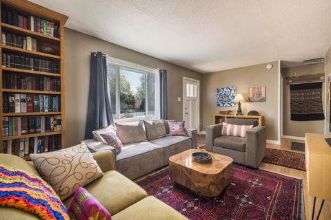 905 Madeira Drive SE Albuquerque NM 87108